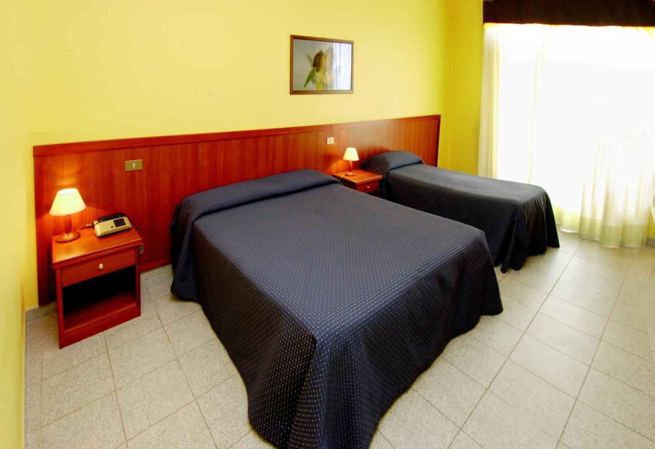 Hotel Rio Vasto Phòng bức ảnh